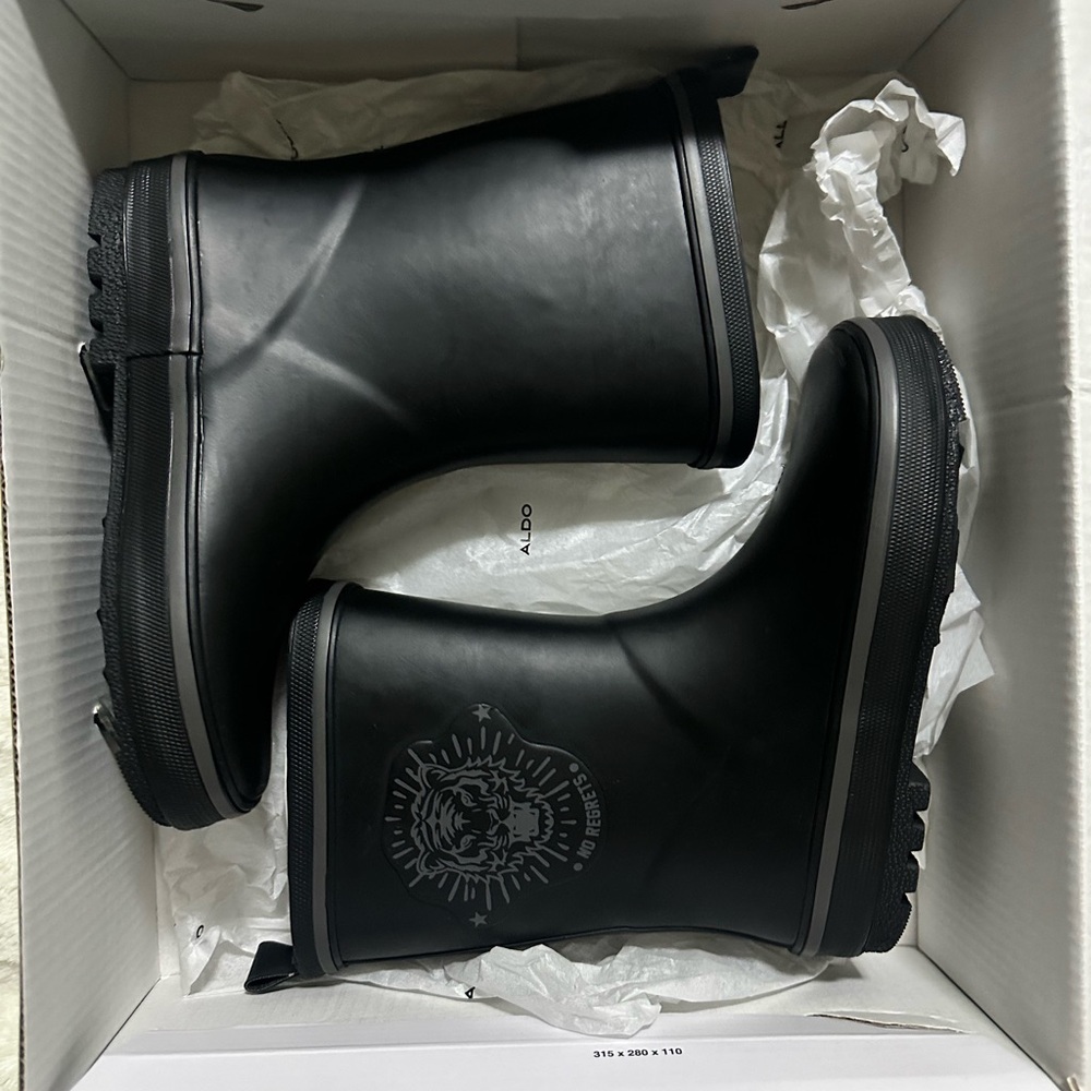 ALDO Kid’s boots